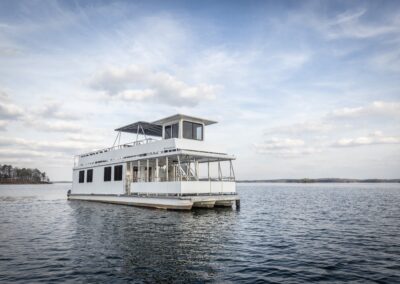 Little Luxury luxury houseboat rental on Lake Lanier near Atlanta for birthdays and private events