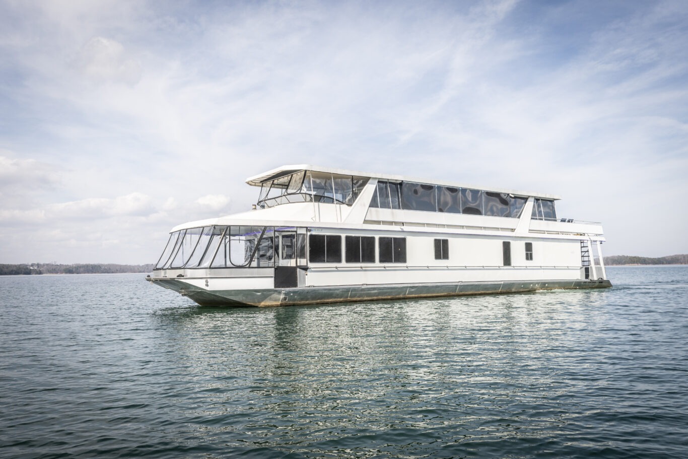 Stardust Luxury Houseboats Cruises - Contact Us