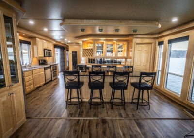 The Fantasy Luxury Houseboat | Luxury Houseboat Cruise on Lake Lanier