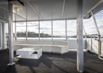 Little Luxury private luxury houseboat on Lake Lanier available for birthdays, celebrations, and private cruise experiences on lake lanier near lanier islands